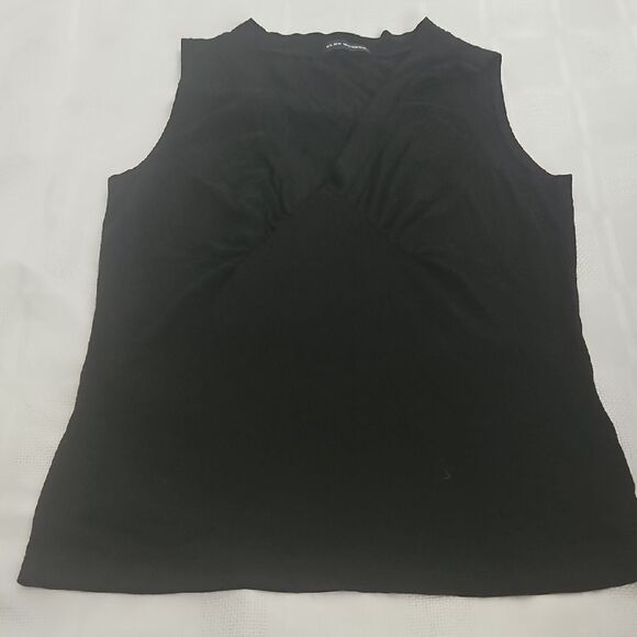 Club Monaco Black Fitted Sleeveless Tank Top - Picture 15 of 16